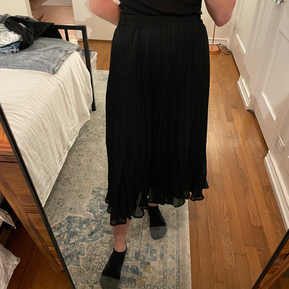 Pleated Black Midi Skirt